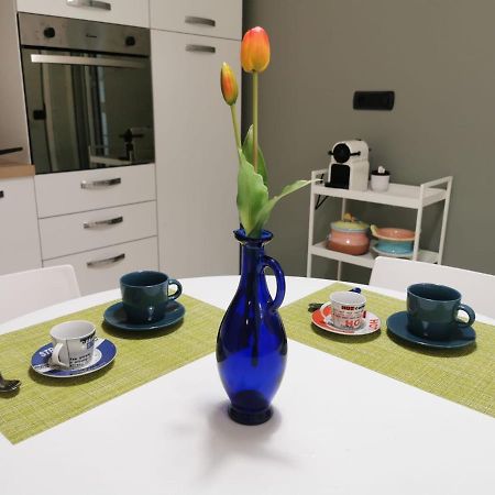 Comfort Apartment And Terrace Nel Cuore Di バーリ エクステリア 写真