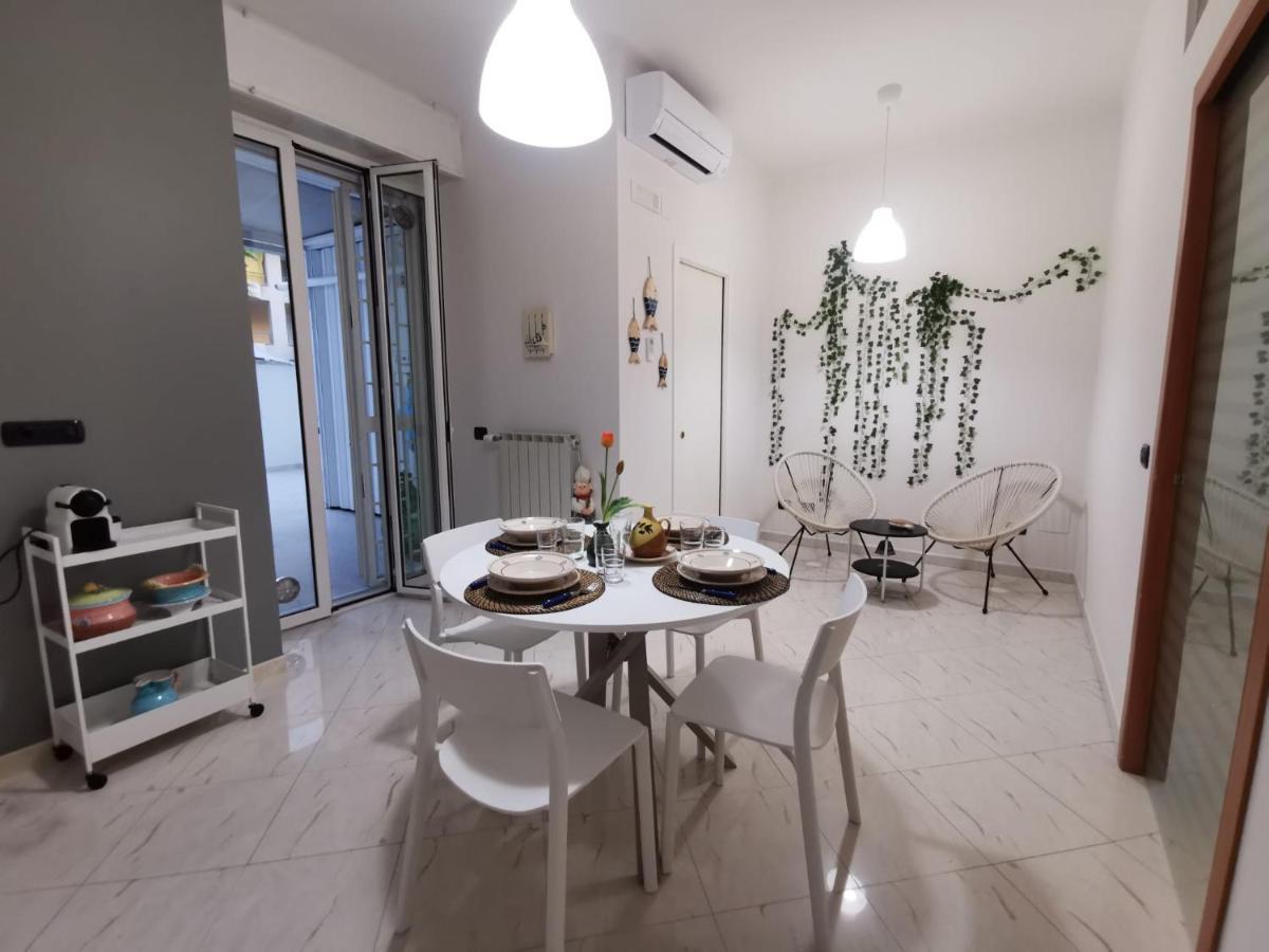 Comfort Apartment And Terrace Nel Cuore Di バーリ エクステリア 写真